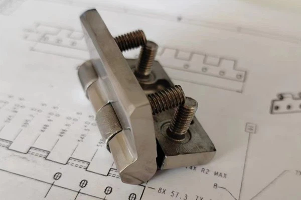 Axis Welding Hinge