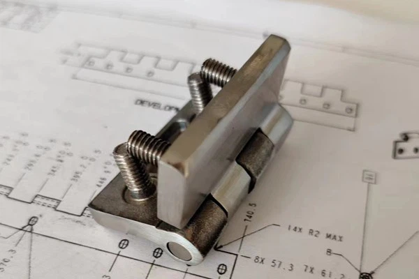Axis Welding Hinge