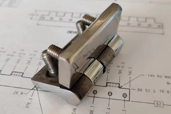Innovative Welding Hinge