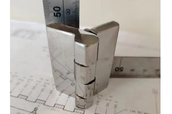Innovative Welding Hinge
