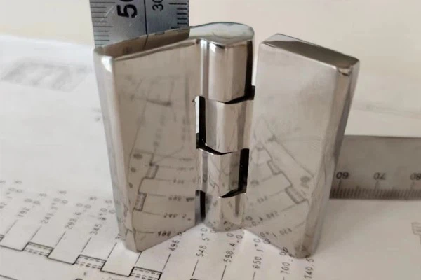 Innovative Welding Hinge