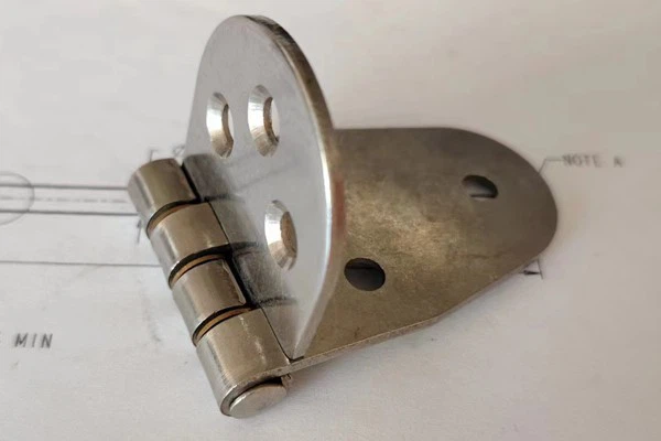 Semicircular Hinges